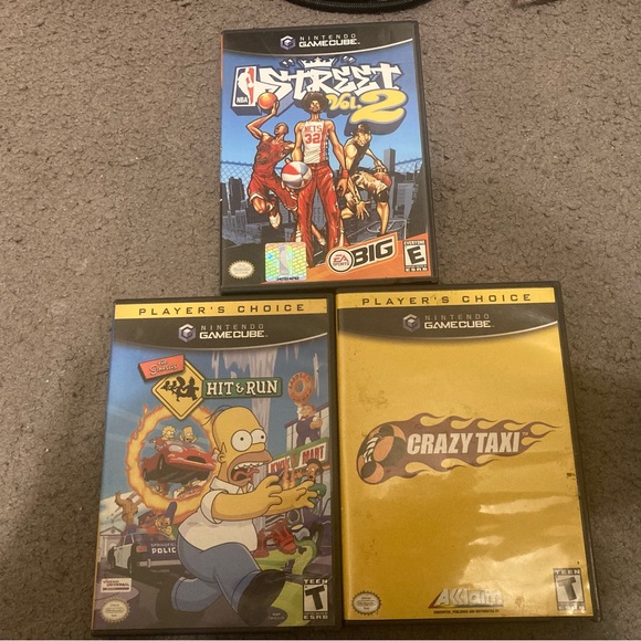 Nintendo GameCube Console Lot; 3 games, 2 controllers, memory card, hdmi adapter - Picture 4 of 10